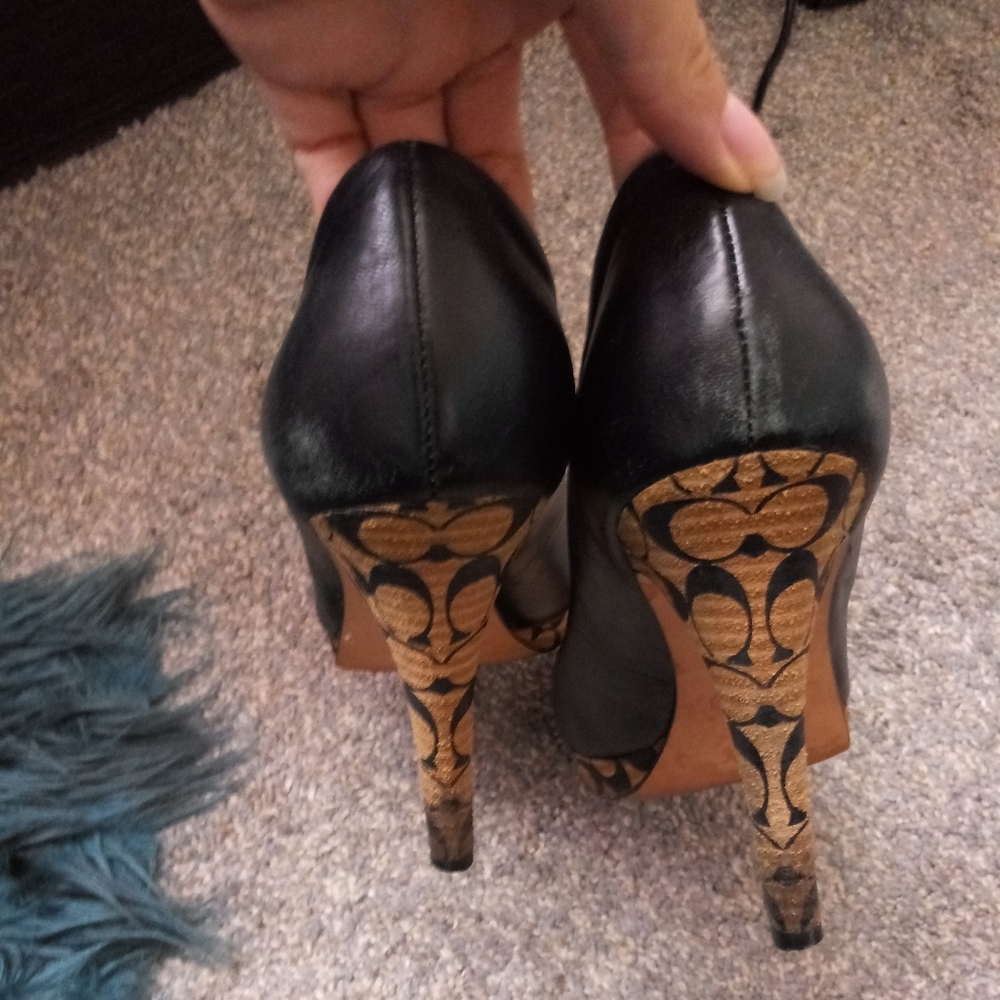 Coach Heels - Picture 3 of 7